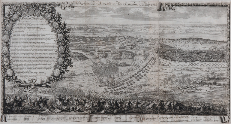 Stara rycina. Przedstawia drugi dzień bitwy pod Warszawą. Na pierwszym planie sznur wojsk. W oddali pejzaż w którym rozgrywa się bitwa. 