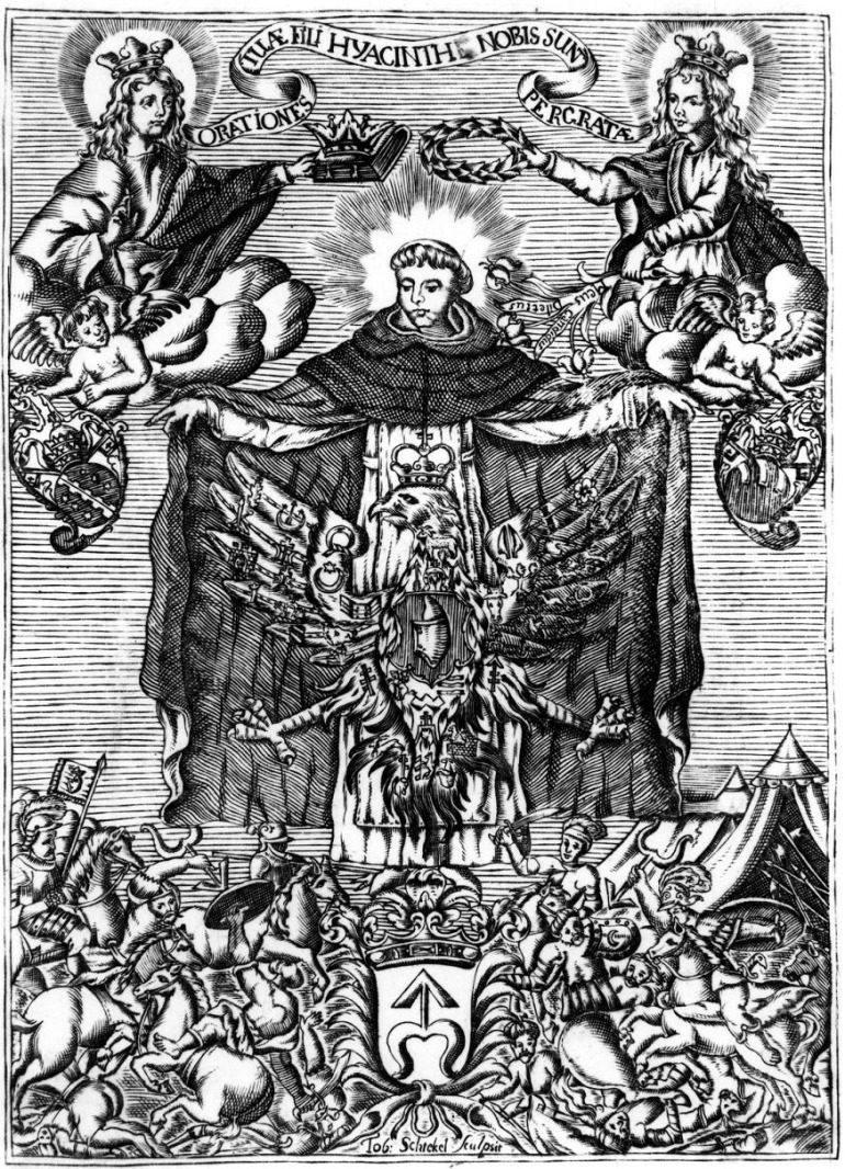 Stara rycina. Przedstawia Św. Jacka Odrowąża jako patrona Polski, w dominikańskim habicie, z rozpostartymi ramionami osłania Orła Białego w koronie, z herbem Janina Sobieskich na piersi i herbami polskich ordów szlacheckich rozrzuconych wśród piór skrzydeł i ogona. Wyżej unoszą się postacie świętych Róży z Limy i Katarzyny ze Sieny. Trzymają one nad głową świętego księgę z koroną, wieniec laurowy i bukiet lilii. Między nimi wstęga z napisem po łacinie. U stóp świętych dziewic aniołki unoszą kartusze z godłami papieży Klemensa VIII i Grzegorza XV. U dołu kompozycji toczy się batalia wiedeńska, pośrodku której widnieje ujęty gałęziami palmy kartusz z herbem Odrowąż. Z lewej strony Jan III Sobieski na czele polskiej jazdy, z herbem Janina na proporcu, atakuje Turków, z prawej walczy konno królewicz Jakub Ludwik.  