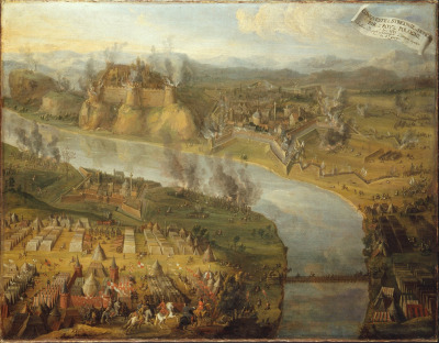 Obraz olejny. Bitwa pod Ostrzyhomiem. Kompozycję rozdziela na dwie części rzeka, na której brzegach przedstawione zostały obie strony stoczonej w 1683 roku bitwy. W dolnej części obrazu, z lewej strony widzimy rozłożony w zakolu Dunaju obóz polski, połączony mostem ze stacjonującymi na prawym brzegu wojskami cesarsko-bawarskimi. Na pierwszym planie król Jan III Sobieski na białym koniu. W głębi, na brzegu, ufortyfikowane Parkany i stanowiska polskiej artylerii ostrzeliwującej twierdzę Esztergom znajdującą się po drugiej stronie rzeki. Przy niej ufortyfikowane miasto ukazane z dużą dbałością o szczegóły. W tle widoczne wysokie góry.