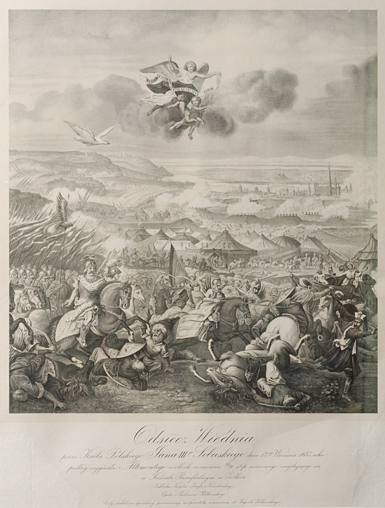 Litografia na papierze. Przedstawia bitwę pod Wiedniem. Kompozycja podzielona jest na dwie części. Dola część ilustruje walki. Po lewej stronie Jan III Sobieski. Naokoło walczący Turcy, powalone ciała i konie. W oddali obóz turecki z namiotami. Jeszcze głębiej zarys miasta Wiednia. W górnej części kompozycji niebo i anioły. Jeden duży i dwa małe. Z lewej stronie leci biały orzeł.